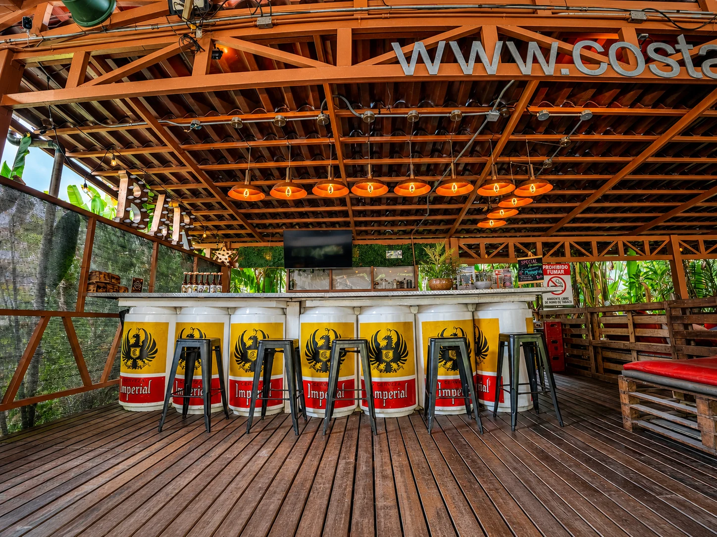 Bar Imperial at Arenal Backpackers Resort
