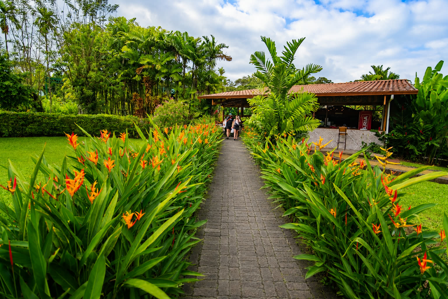 Main entrance to Arenal Backpackers Resort in central La Fortuna